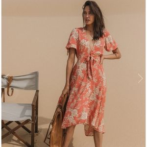 Kivari Bonita Tie Front Midi Dress
